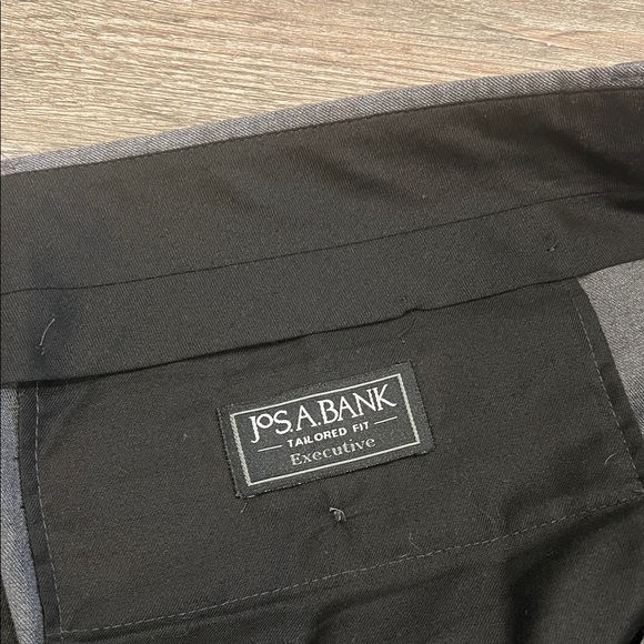 Jos. A. Bank Executive Gray 100 % Wool Dress Pants 40L - Picture 3 of 4